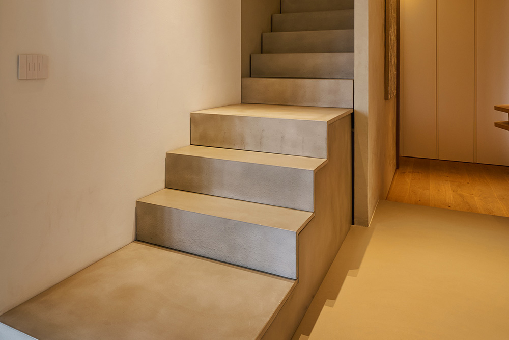 GFRC concrete staircase in Milan